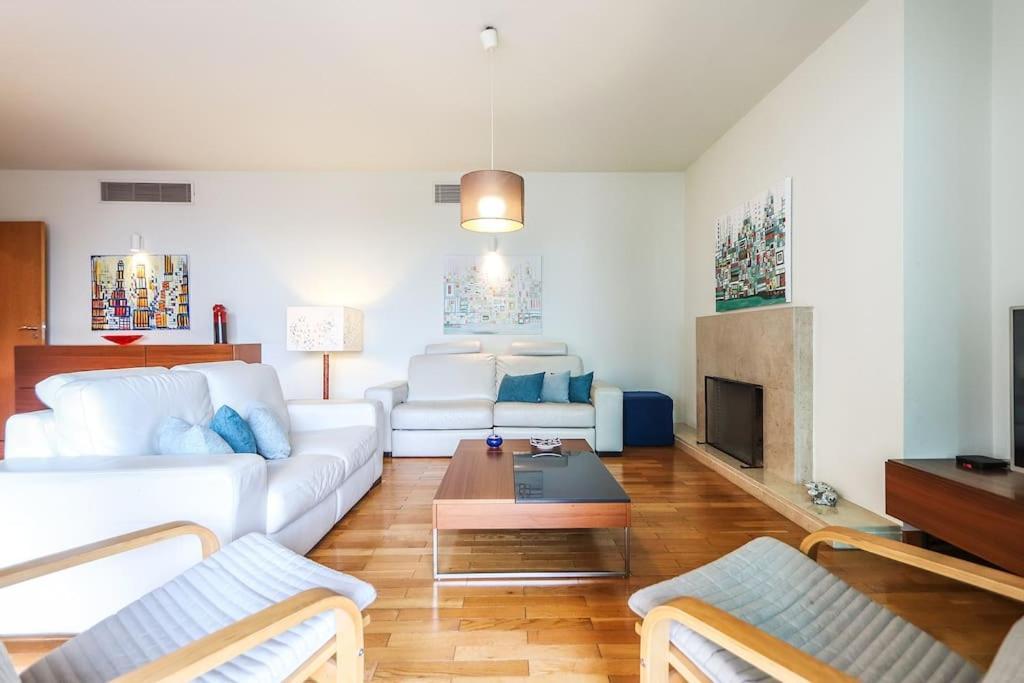 Vita Portucale ! Expo Deluxe With Terrace Lisboa Ngoại thất bức ảnh