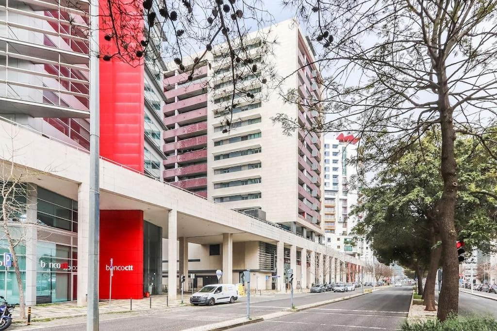 Vita Portucale ! Expo Deluxe With Terrace Lisboa Ngoại thất bức ảnh